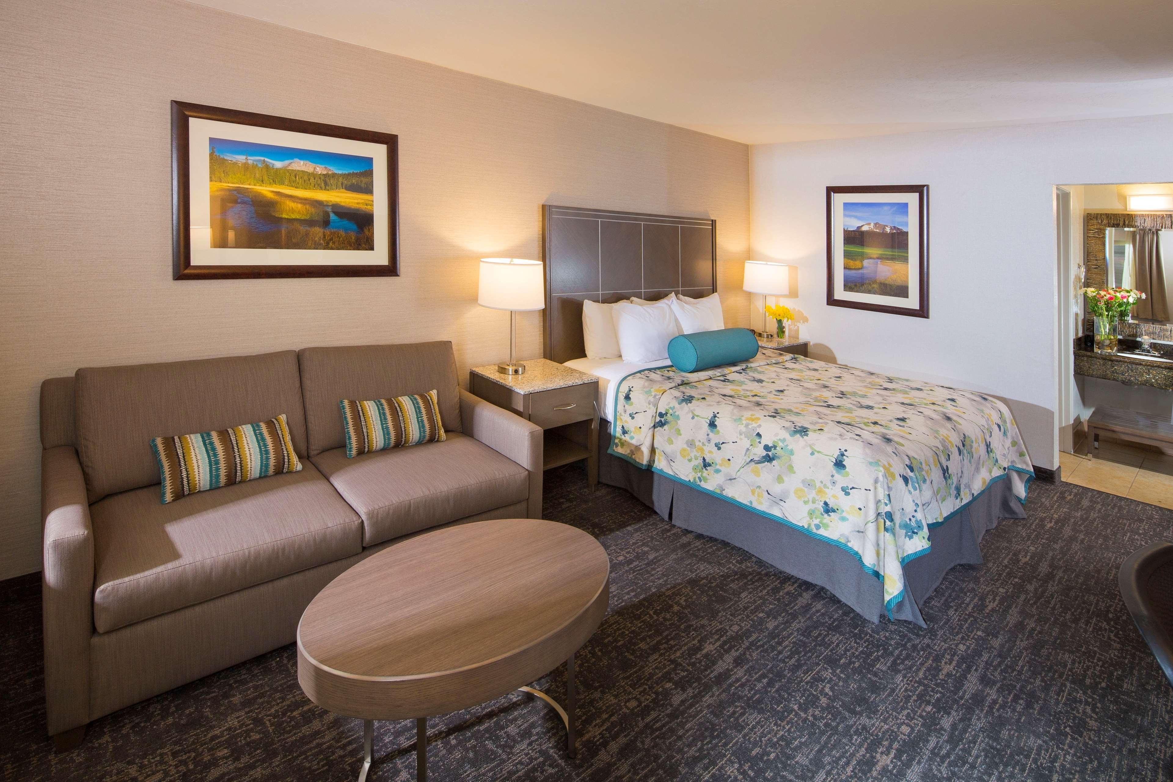 Best Western Plus Hilltop Inn Redding Exteriör bild